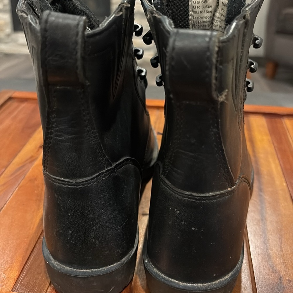 Ariat Heritage Lacer Boots. Size 6B.​ - Picture 6 of 8